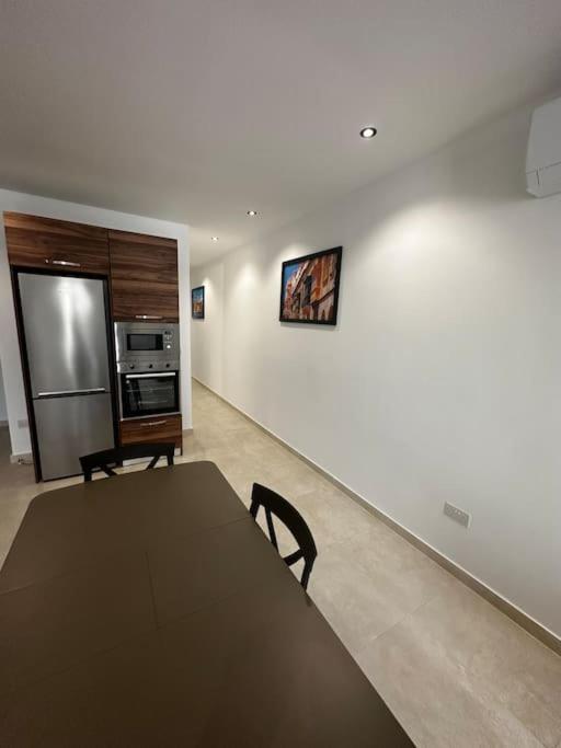 Duplex Penthouse In Gzira Sleeps 6 Daire Dış mekan fotoğraf
